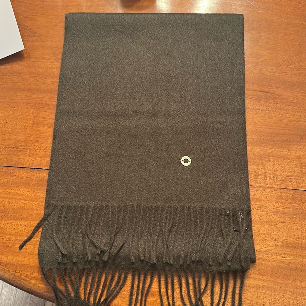 Loro Piana cashmere scarf